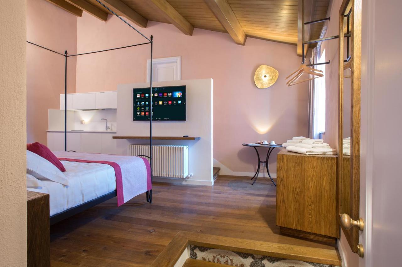 Dimora Del Leone Gaeta Bed and Breakfast Eksteriør billede